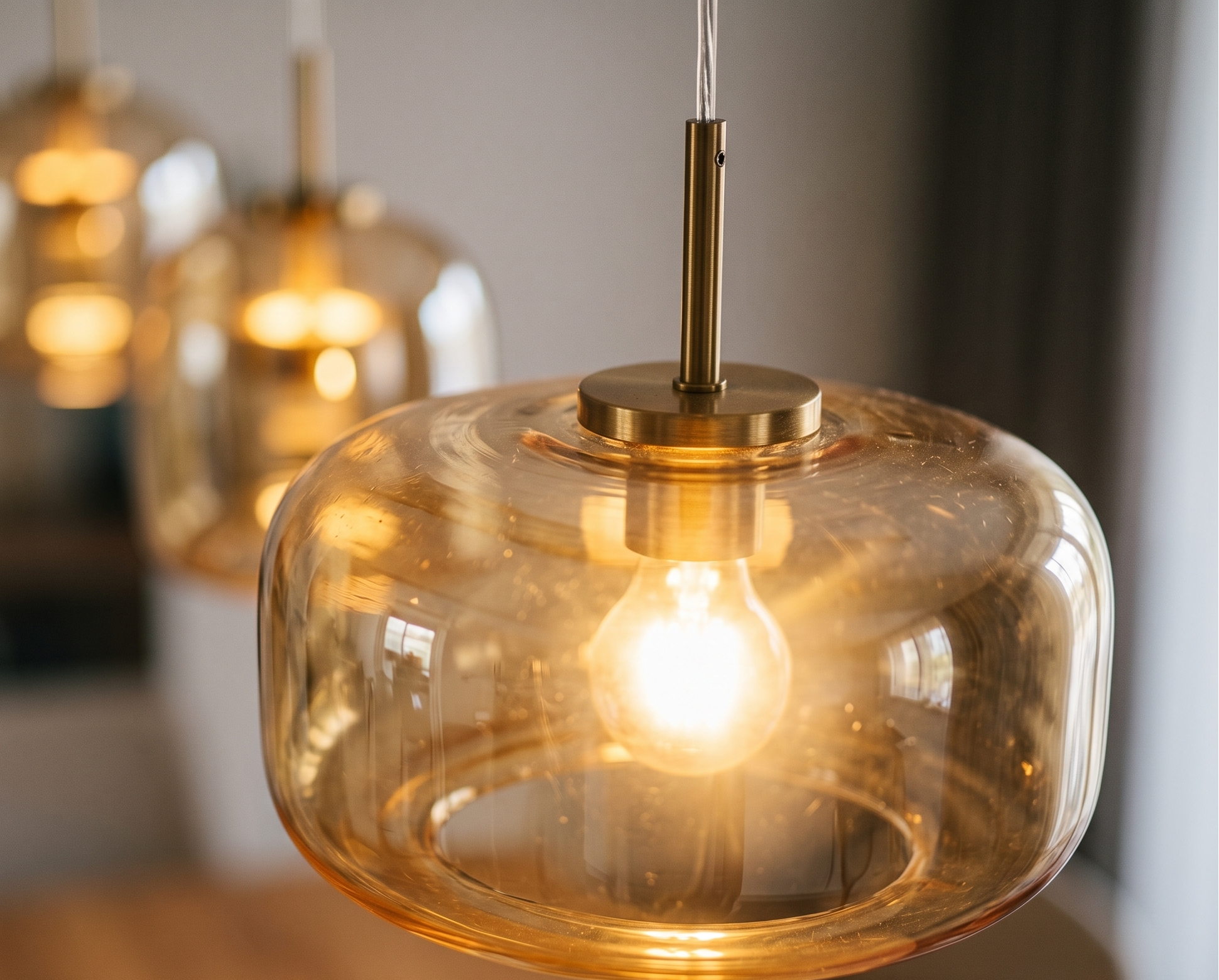 Luminaire Suspension Design Trio